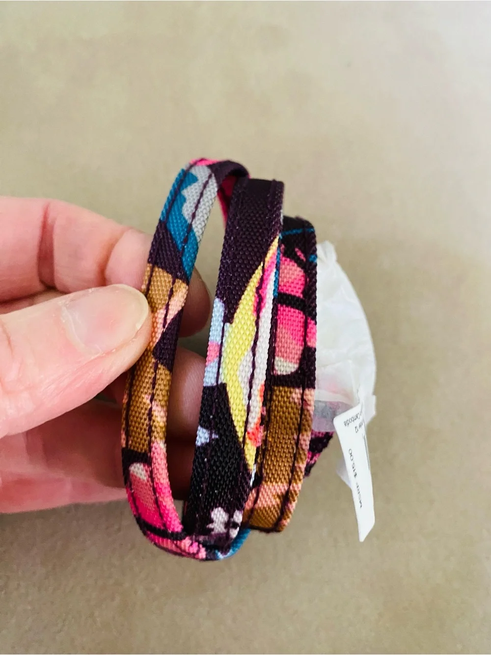 Vera Bradley Lighten Up Lanyard NWT “Indiana Blossoms”